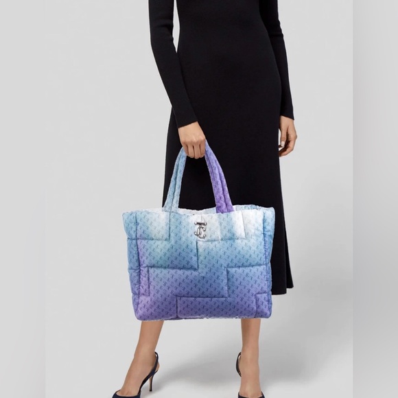 Jimmy Choo
Laya Soft Tote - Picture 2 of 9